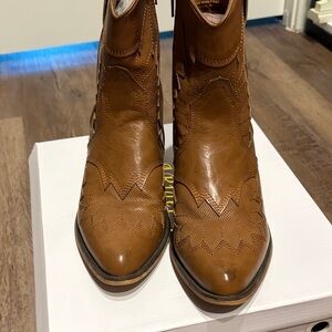 A Rider Girl Whiskey Heeled Boots